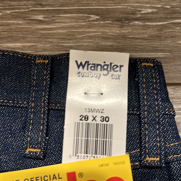 WRANGLER VINTAGE JEANS RETRO ORIGINAL COWBOY CUT JEANS DARK WASH SIZE 28x30 NWT - Picture 8 of 10